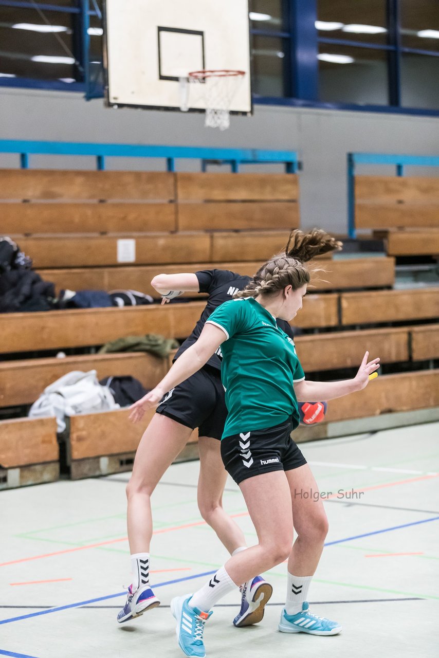 Bild 209 - Frauen ETV 3 - NieWa 3 : Ergebnis: 25:20